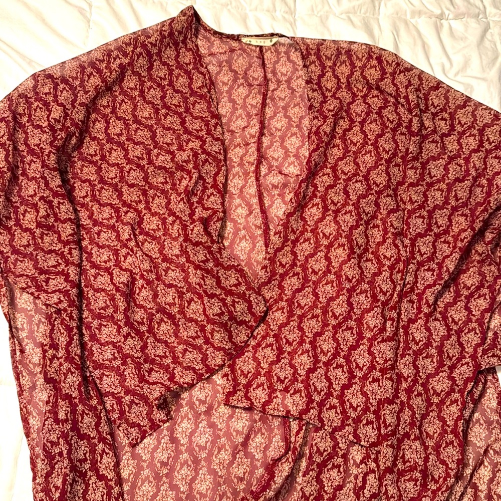 Women’s sheer maroon coverup